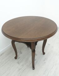 Dębowy stolik z dwoma blatami, lata 20-te, secesja. Po renowacji. - 2