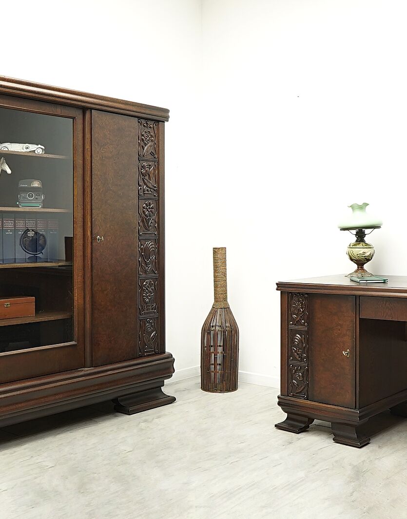 Gabinet w stylu art deco, lata 30-te. Po renowacji.