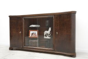 Biblioteka w stylu art deco, lata 30-te. Po renowacji.