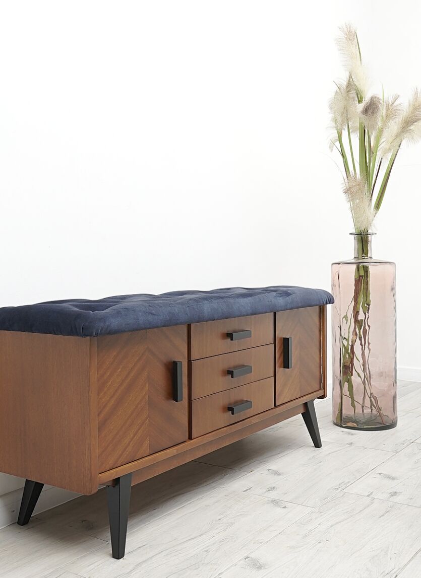 Komoda PRL, Meblostyl Dobrodzień. Po profesjonalnej renowacji.