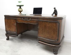 Zabytkowe biurko w stylu międzywojennym, lata 20-te. Po renowacji.