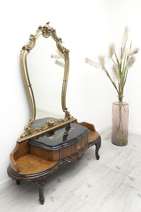 Włoska toaletka Ludwik z lat 20-tych. Po profesjonalnej renowacji.