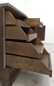 Antyczny, dębowy gabinet z lat 20-tych. Po profesjonalnej renowacji. - 9