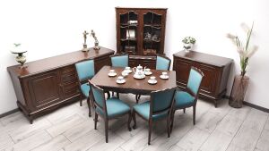 Antyczna Jadalnia z pocz. XX wieku. Po profesjonalnej renowacji.