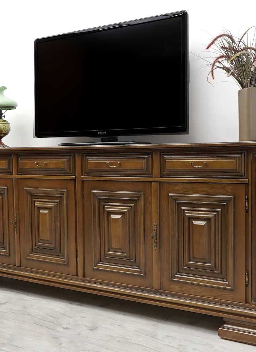 Stylowa dębowa komoda. Po renowacji.