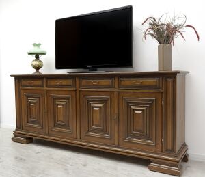 Stylowa dębowa komoda. Po renowacji.