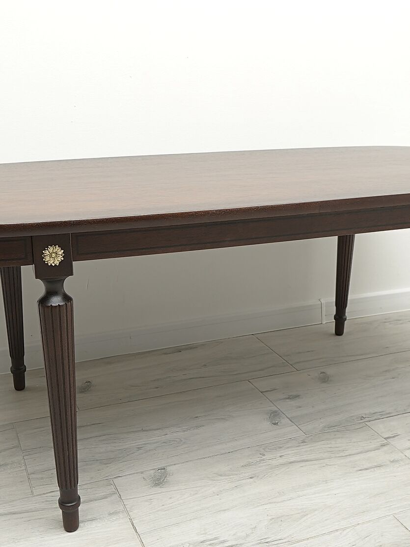 Ława w stylu angielskim. Po profesjonalnej renowacji.