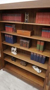 Antyczna secesyjna biblioteka z końca XIX w. Po renowacji. - 8