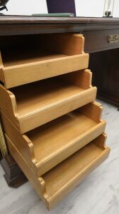 Antyczne biurko z lat 20-tych. Po profesjonalnej renowacji. - 9