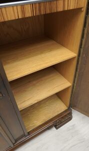 Komoda z lat 30-tych w stylu flamandzkim. Po renowacji. - 8