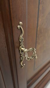 Stylowa, włoska komoda . Po profesjonalnej renowacji. - 17