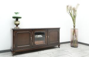 Biblioteka, komoda. Po profesjonalnej renowacji.