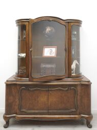 Zabytkowa witryna z lat 40-tych w stylu chippendale. Po renowacji. - 3